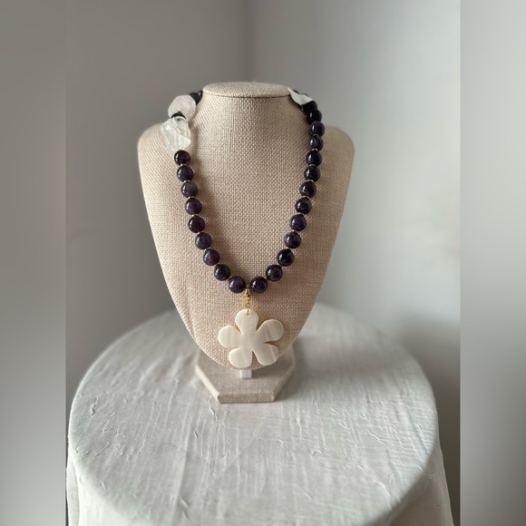 fancyAbbie Jewelry - AMETHYST PURE PRECIOUS STONE STATEMENT NECKLACE WHITE CRYSTAL ROCKS 18”